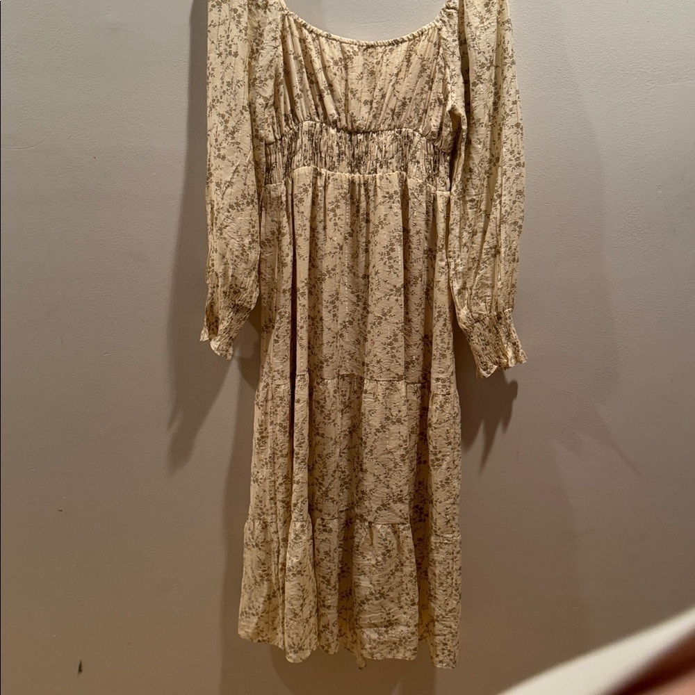 Storia Floral Midi Dress Medium - Picture 10 of 12
